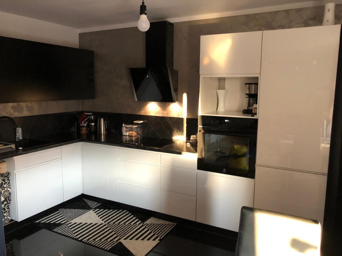 Apartament Moniuszki Kędzierzyn-Koźle Kültér fotó