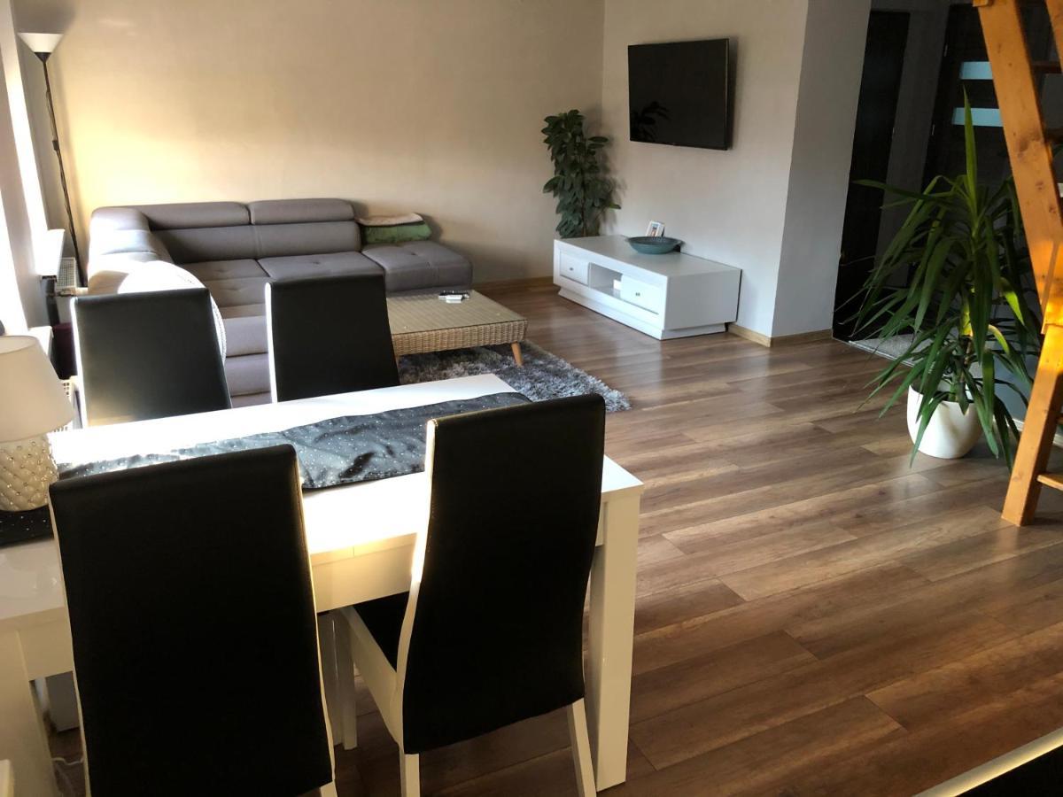 Apartament Moniuszki Kędzierzyn-Koźle Kültér fotó